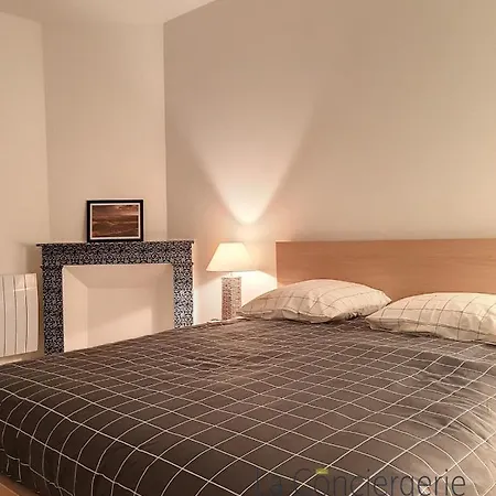 As 33 - La Petite Sirene D'onival *